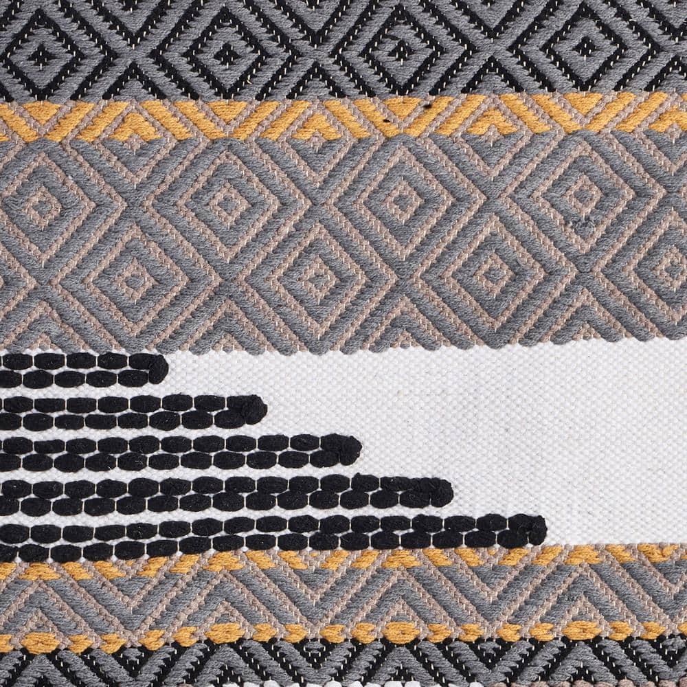 Trellis Neutral Black / Gray Geometric Fringe Wall Tapestry